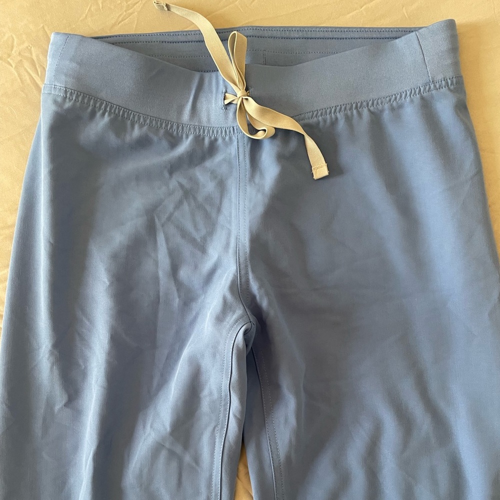 XS Figs scrub pants, Ceil blue!